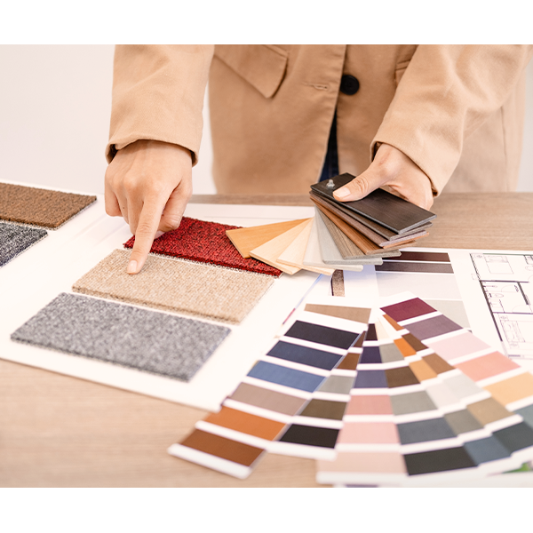 What does a freelance interior designer do