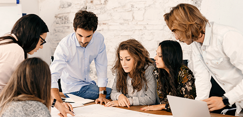 Listing advice Taking on first employees