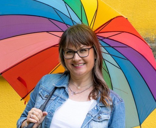 Becky Barnes headshot