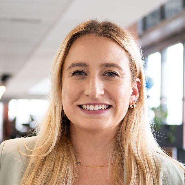 Christina McLean Headshot